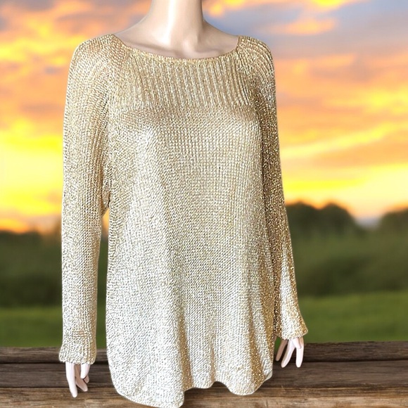 Chico’s Loose Gold Shine-Stitch Amanda Pullover with Attached Shell - Picture 12 of 16